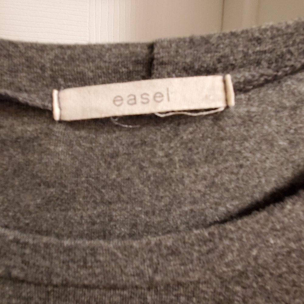 Gray Blouse with Patterned Ruffle Trim - Picture 2 of 3